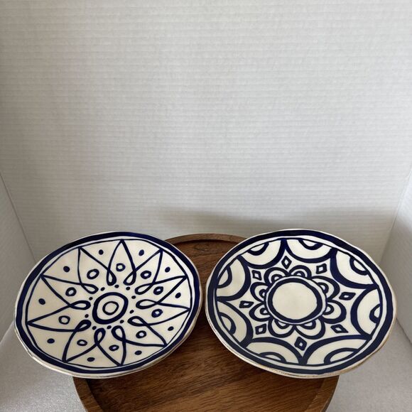Set Of 2 Hand Painted 6.25” Blue And White Plate/Trinket Dishes Gold Rims - Picture 1 of 16